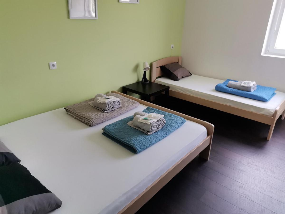 Apartman Terassa Donji Milanovac Eksteriør bilde