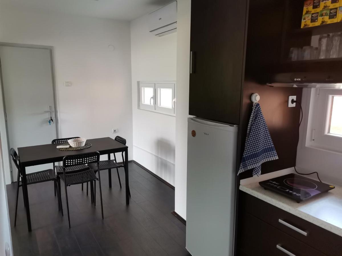 Apartman Terassa Donji Milanovac Eksteriør bilde